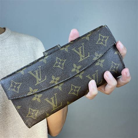 Louis Vuitton Checkbook Wallets for Women for sale 